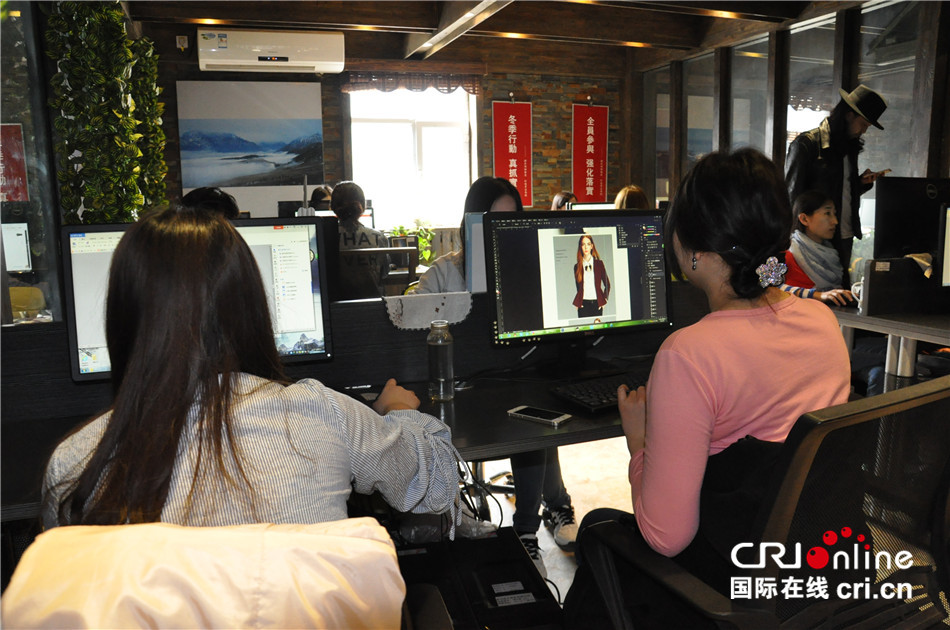 新疆跨境電商企業(yè) “要讓最純正的中國貨走向世界”